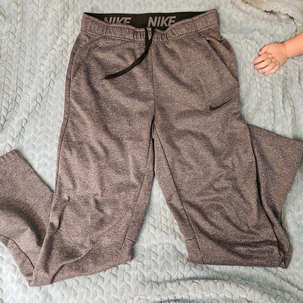 Nike Gray Dri-fit Sweatpants. Relaxed Fit Joggers. Worn Once.
